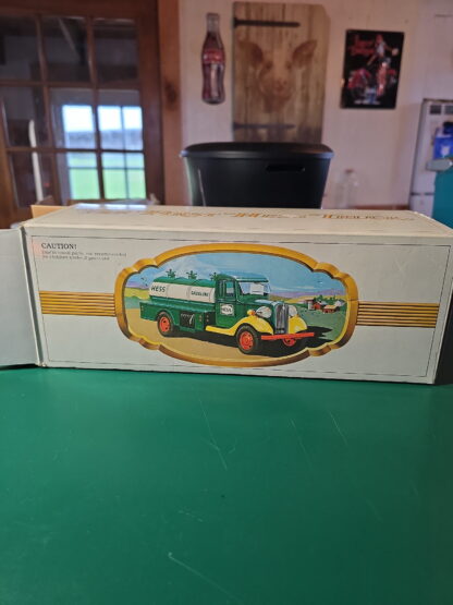 The First Hess Truck - Image 3