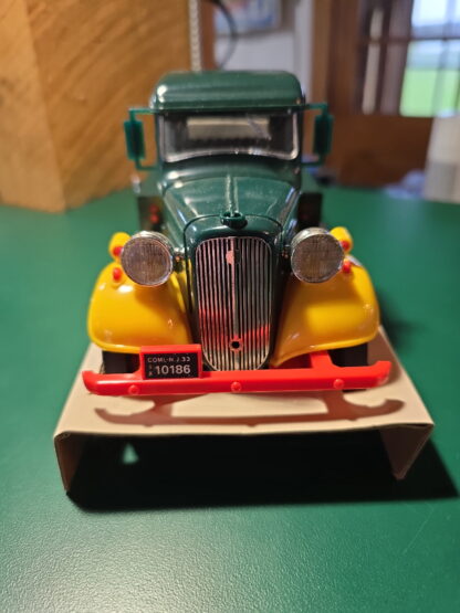 The First Hess Truck - Image 4
